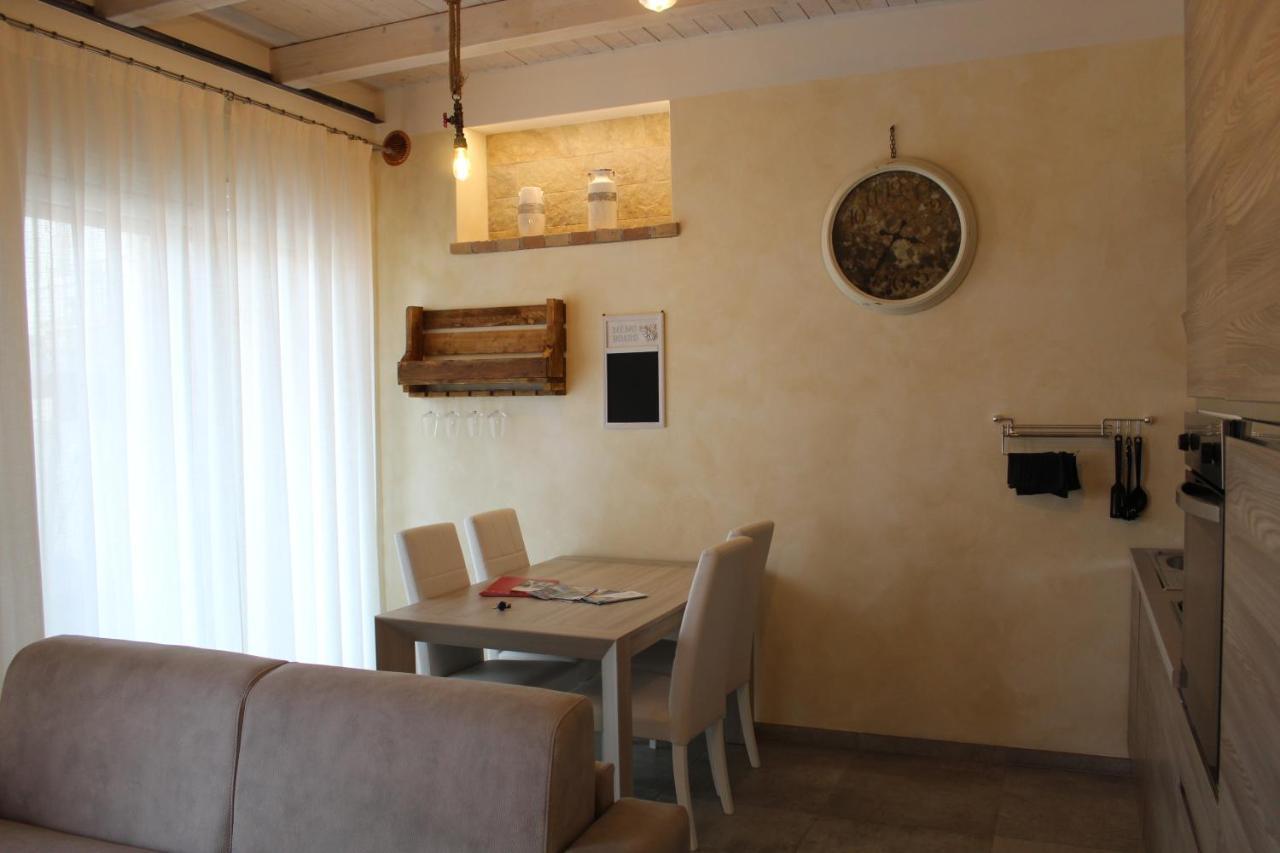 Villa Martina Desenzano del Garda Exterior foto